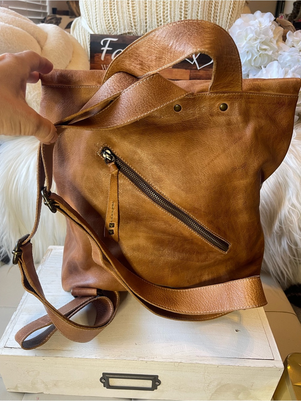 NWT Bed Stu Leather Howie Flapover Leather Backpack Tan Rustic Retail $365 - Picture 4 of 11